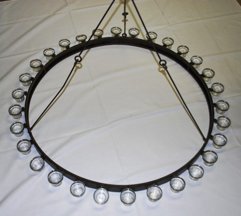 Ambrose Chandelier – That’s Entertainment